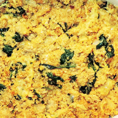 Quinoa Auflauf: Überbackene Paprika mit Gemüsefüllung