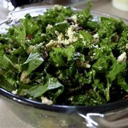 Grünkohl Quinoa Salat